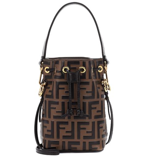 fendi mon tresor small bucket bag